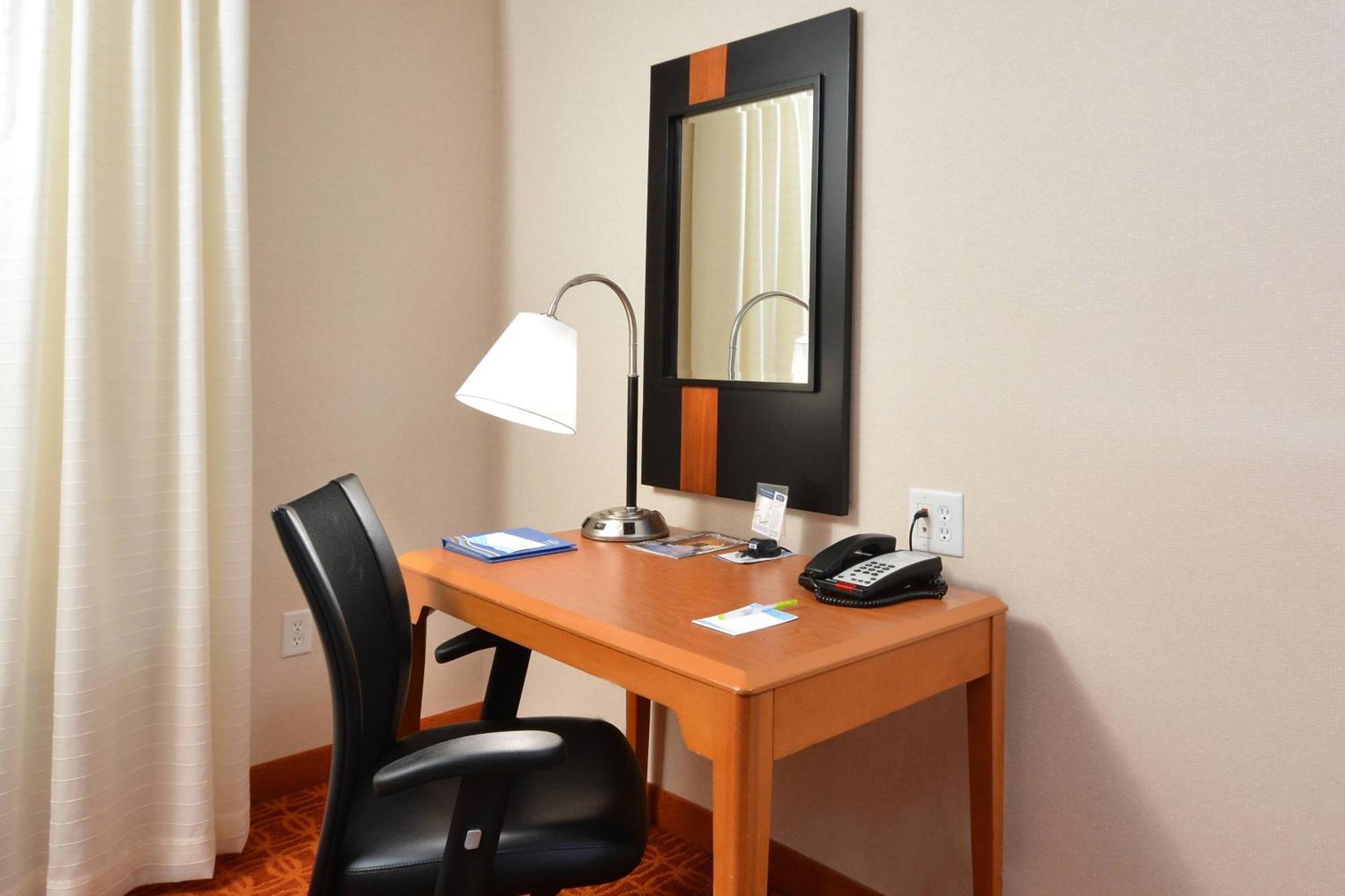 Fairfield Inn & Suites Wytheville Esterno foto