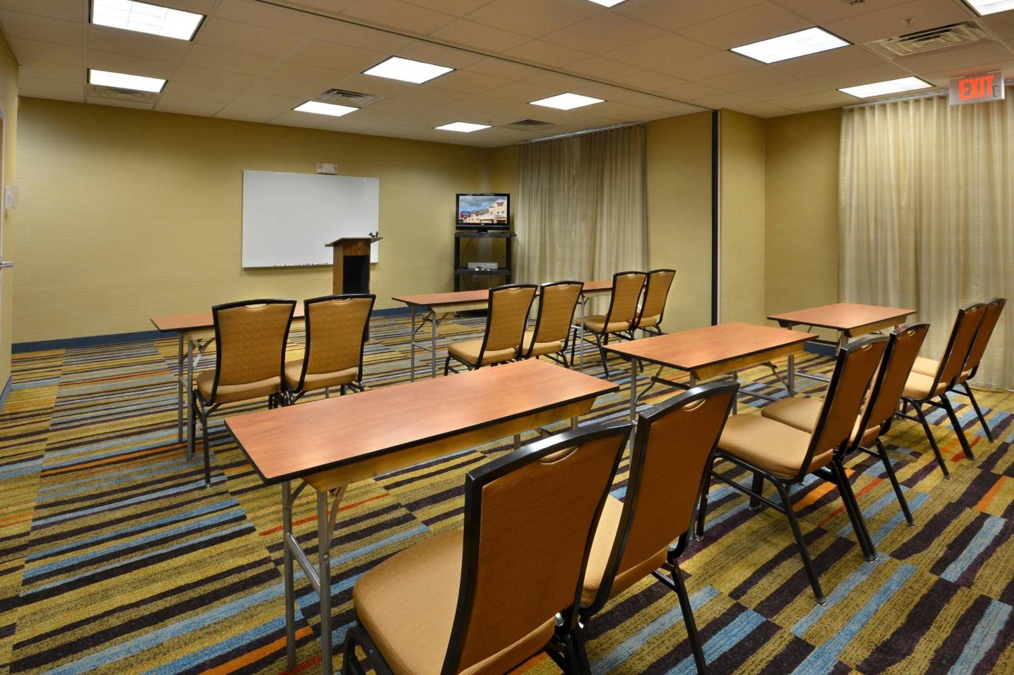 Fairfield Inn & Suites Wytheville Esterno foto